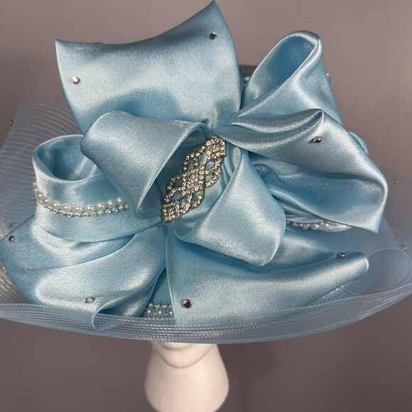 Sky blue KENTUCKY DERBY or CHURCH LADY HAT w/ front bow and embellishments - Picture 2 of 11
